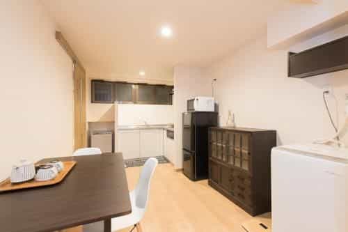 Shimanouchi Apartment Shimanouchi Apartment