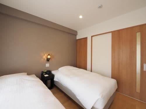 Economy Twin Room