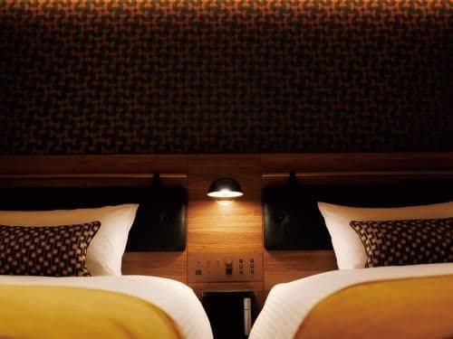 Premium Twin Room - Non-Smoking