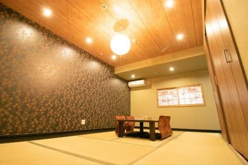 Sakuragawa no Nakatsu House near Umeda/Osaka station Sakuragawa no Nakatsu House near Umeda/Osaka station