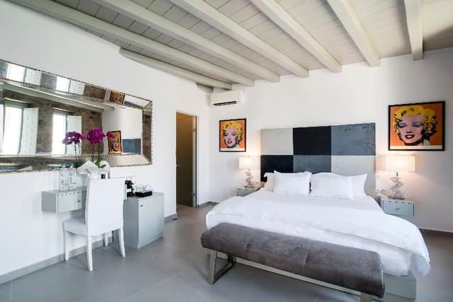 VILLA SEA VIEW THREE BEDROOMS