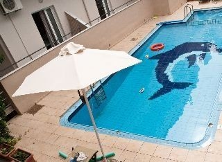 Zorbas Apartments0