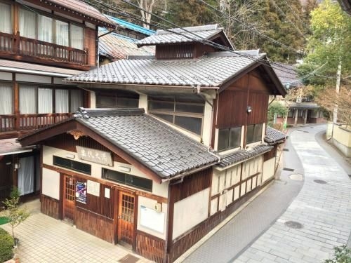 Yudanaka Onsen Yamazakiya1