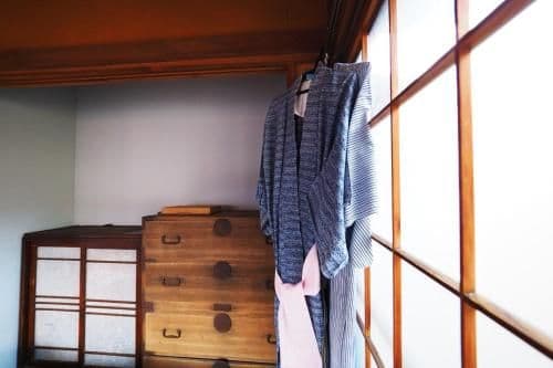 Economy Triple Room with Shared Bathroom