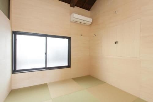 Economy Twin Room