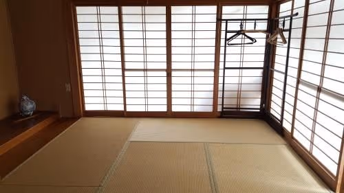 Japanese-Style Room with Shared Bathroom