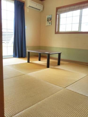 Standard Family Room - Female Only