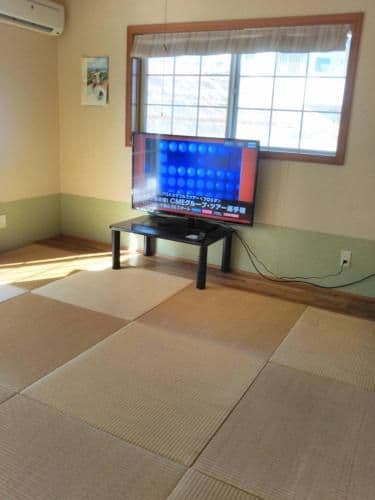 Standard Family Room - Female Only