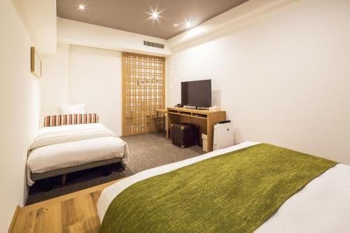 Deluxe King Room - Non-Smoking