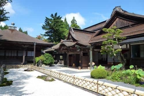 Yochi-in Yochi-in