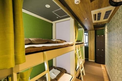 Quadruple Room with Shared Bathroom