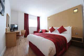 Ramada Encore Luton Airport Ramada Encore Luton Airport
