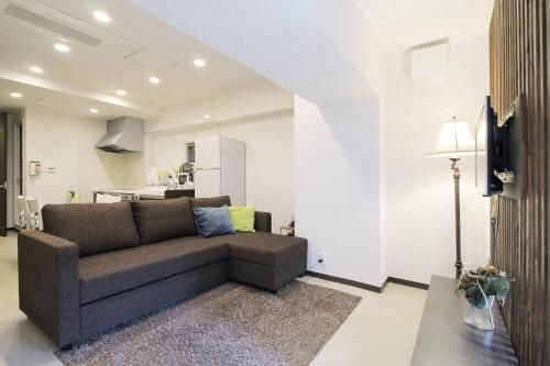 5 Mins Walk To The PeacePark & 2BR 8 Ppl # 1014