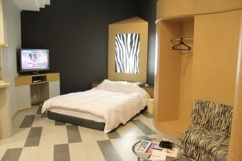 Deluxe King Room