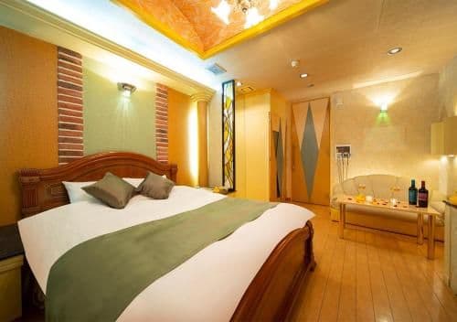 Twin Room with Private Bathroom