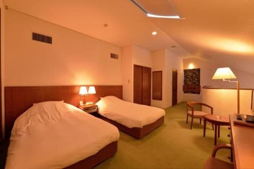 Suite with Spa Bath
