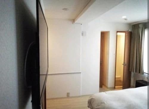 Twin Room with Shower
