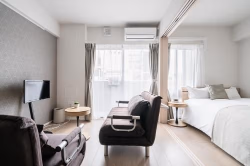 Studio Apartment