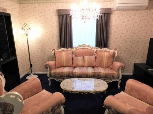 Two Bedroom Suite with kitchen Non-Smoking