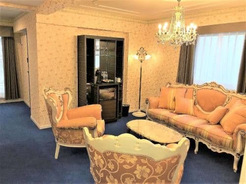 Two Bedroom Suite with kitchen Non-Smoking