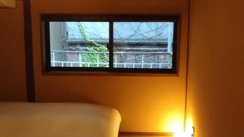 Japanese-Style Townhouse - Non-Smoking