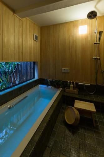 Japanese-Style Townhouse - Non-Smoking