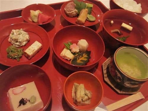 Japanese-Style Townhouse - Non-Smoking
