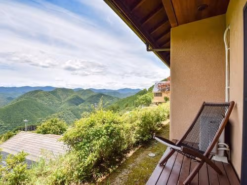 Twin Room with Tatami Area with Shared Bathroom