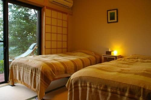 Twin Room with Tatami Area with Shared Bathroom