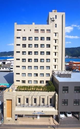 โรงแรมอามามิ พอร์ท ทาวเวอร์ (Amami Port Tower Hotel)0