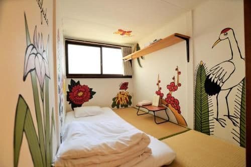 Japanese-Style Single Room with Shared Shower and Toilet
