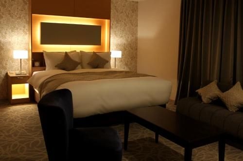 เกียวโต ชิมมาชิ รกกากุ โฮเต็ล กรันเดเรเวรี (Kyoto Shinmachi Rokkaku Hotel Grandereverie)1
