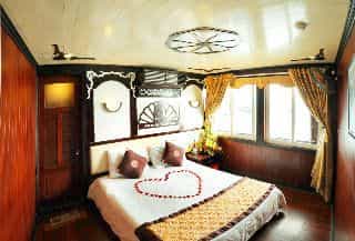 Halong Aurora Cruises Halong Aurora Cruises