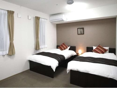 Twin Room - Non-Smoking