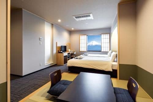 Room with Tatami Area and Mt.Fuji View