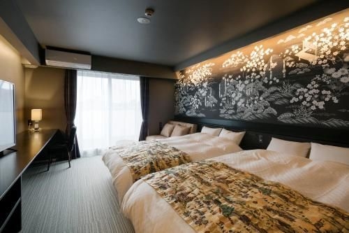a-un0