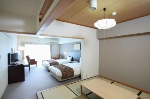 Twin Room with Tatami Area - Non-Smoking