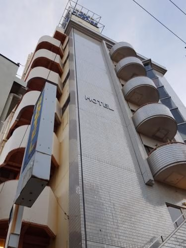 บิซิเนส โฮเทล ลา ฟิเรนเซ (Business Hotel La Firenze)0