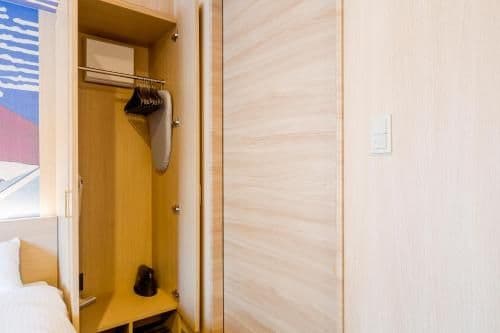 Traditional Two Double Beds - 01