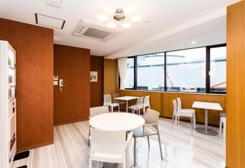 Single Room with Shared Shower and Toilet