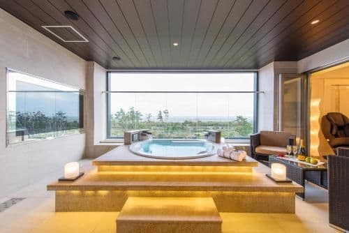 King Suite with Ocean View