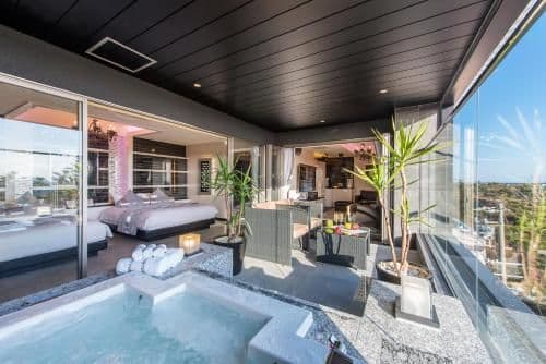 King Suite with Ocean View