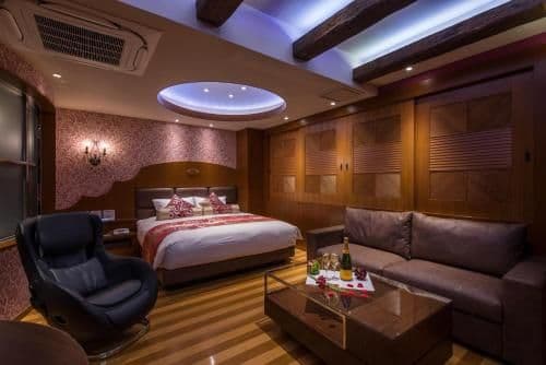Queen Room