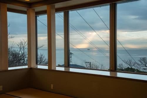 Japanese-Style Superior Room with Sea View and Shared Bathroom