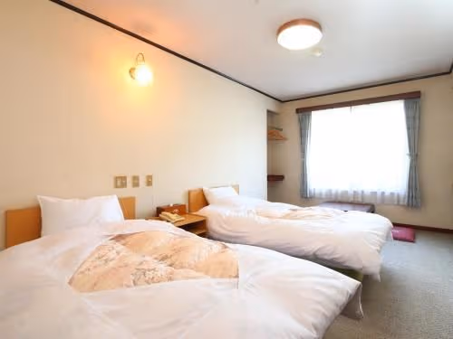 Twin Room - Non-Smoking