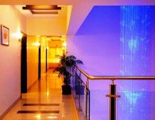Lily Sarovar Portico2