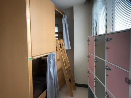 Bunk Bed in Mixed Dormitory Room