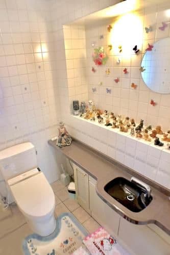 Quadruple Room with Shared Bathroom