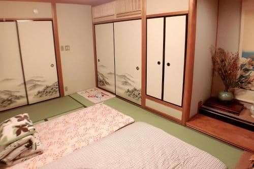 Quadruple Room with Shared Bathroom