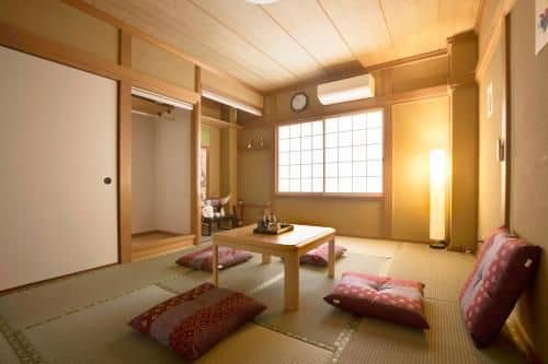 Shirakabanoyado-Kujo Shirakabanoyado-Kujo